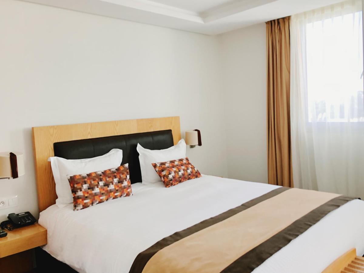 Le Pietri Urban Hotel Ραμπάτ Εξωτερικό φωτογραφία