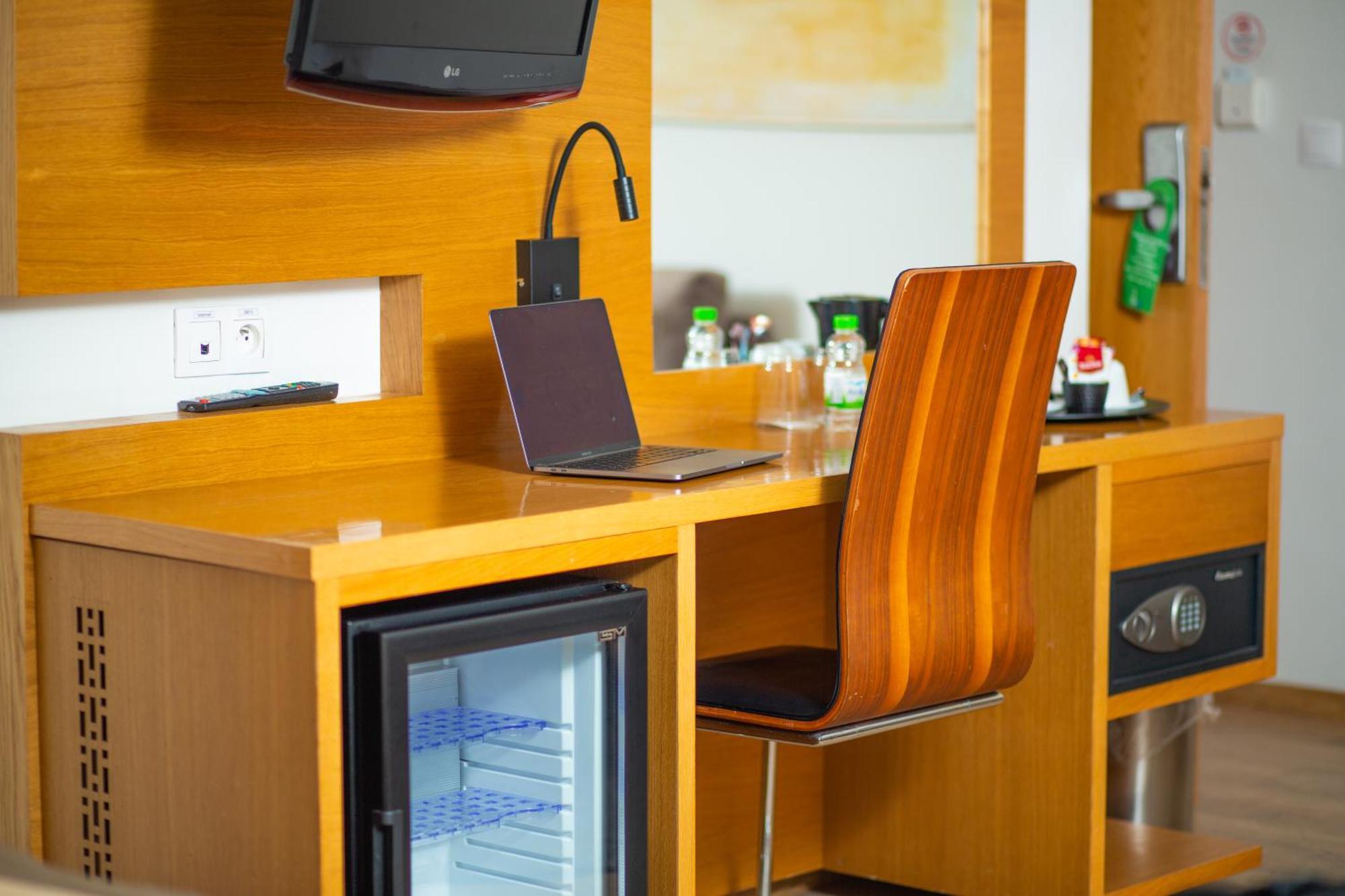 Le Pietri Urban Hotel Ραμπάτ Εξωτερικό φωτογραφία